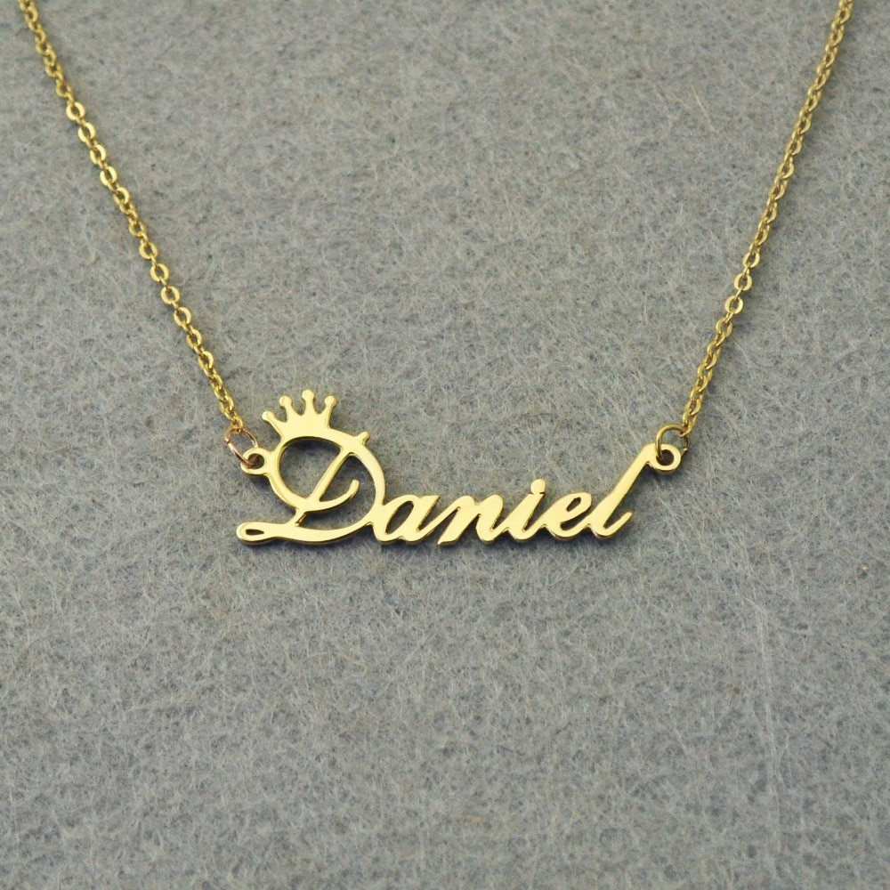 Personalized name necklace